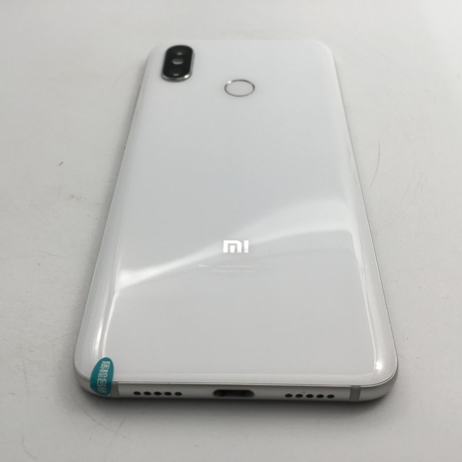 小米小米8全网通白色6g64g国行9成新