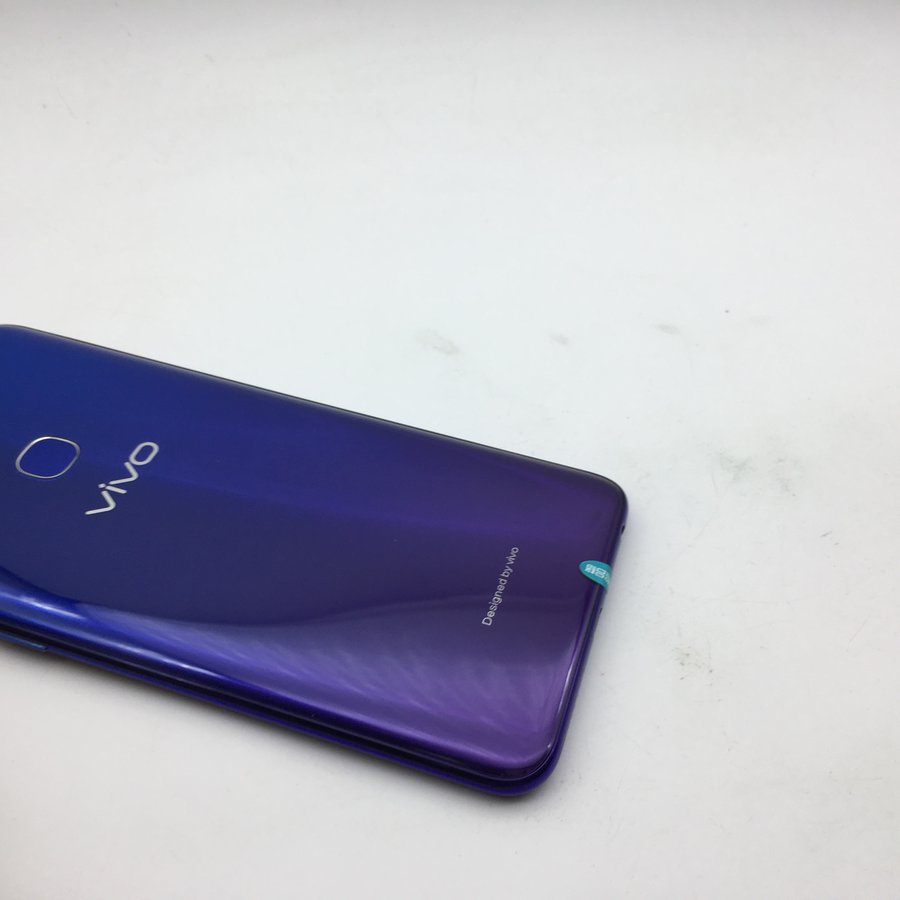 vivo【z3】移动 4g/3g/2g 蓝色 6g/64g 国行 9成新