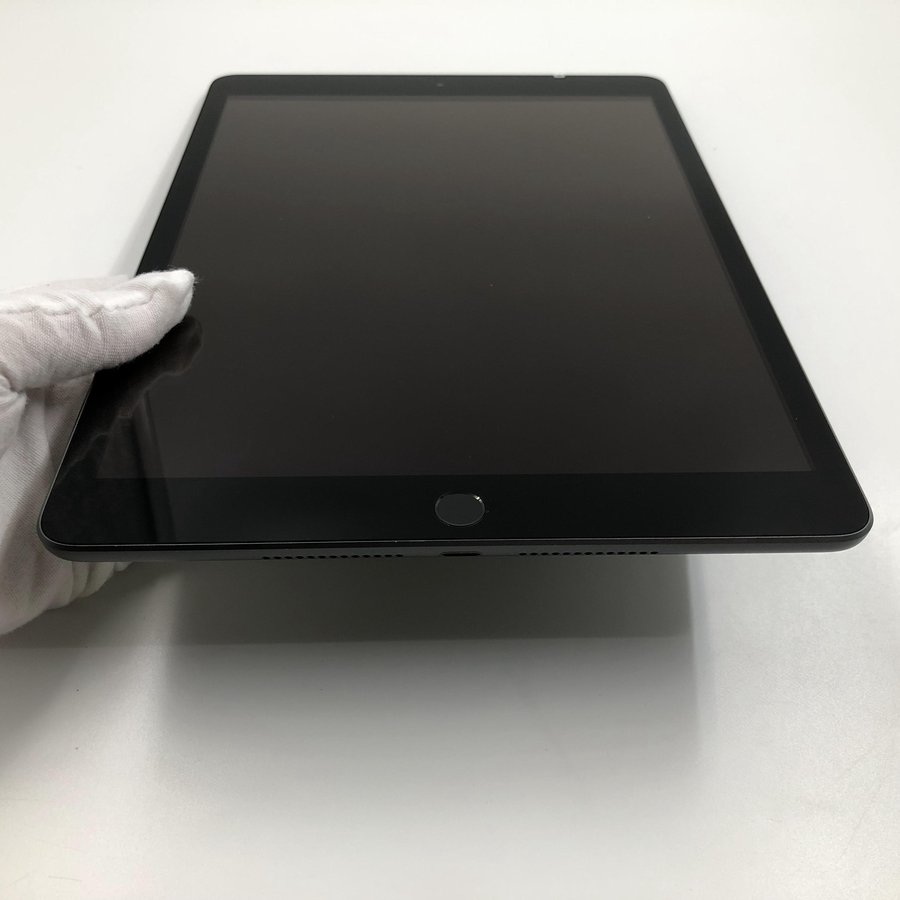苹果【ipad 2019款10.2英寸】wifi版 深空灰 128g 国行 95新 真机实拍