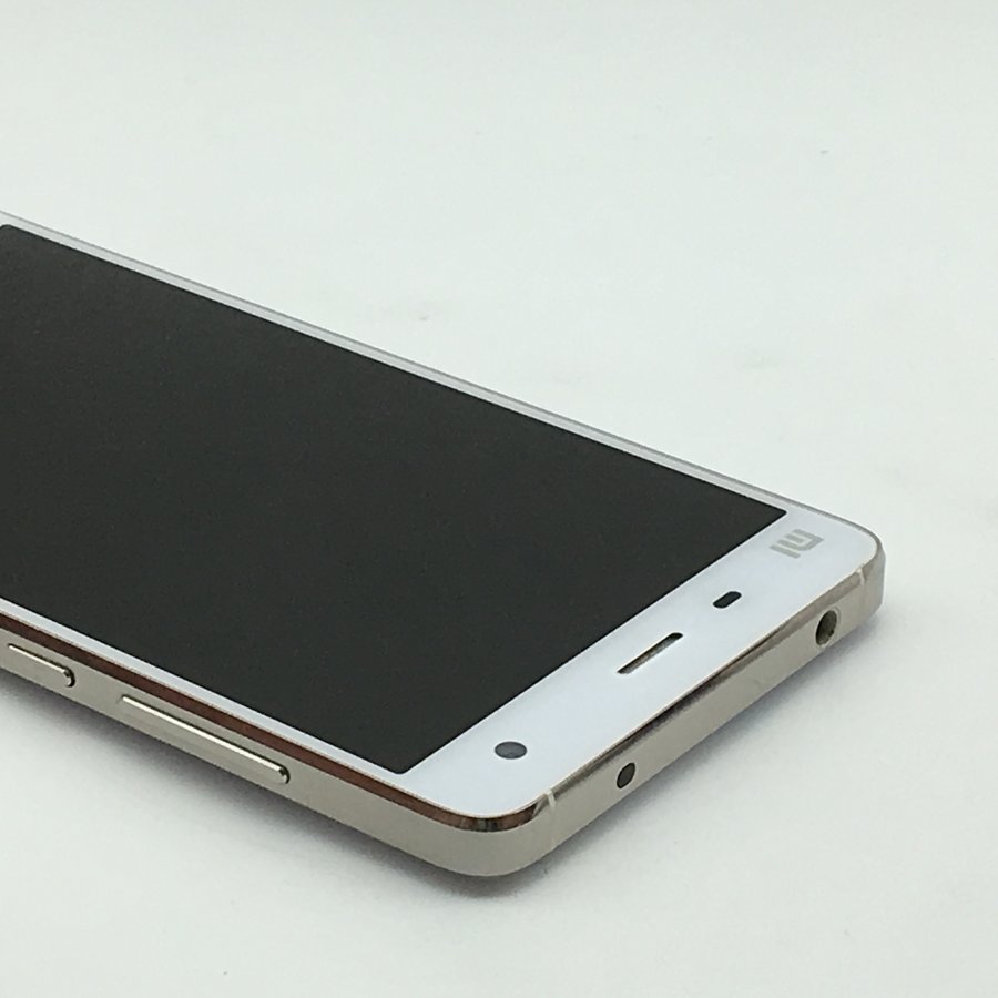 小米【小米4】 移动 4g/3g/2g 白色 16 g 国行 9成新 2g运存