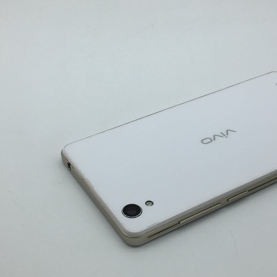 vivo【y51】全网通 白色 国行 16 g 9成新
