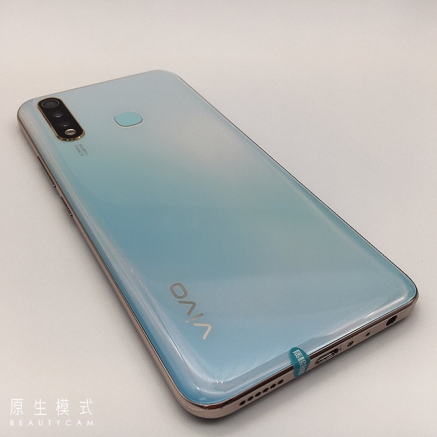 vivo【y5s】全网通 晶石蓝 6g/128g 国行 8成新