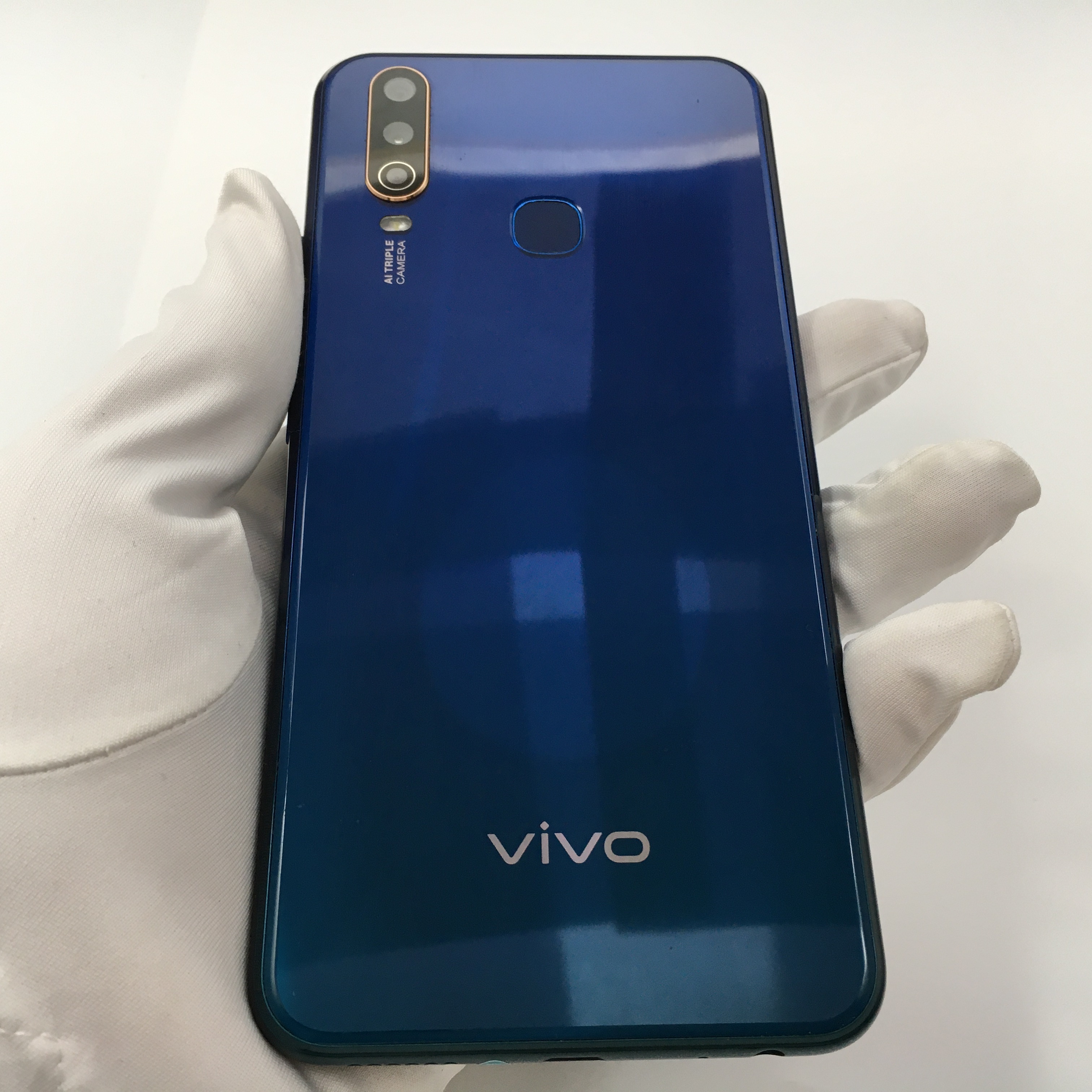 vivou3x颜色,vivoiqoou3x vivo【u3x】全网通 蓝色 4g/64g 国行 95新