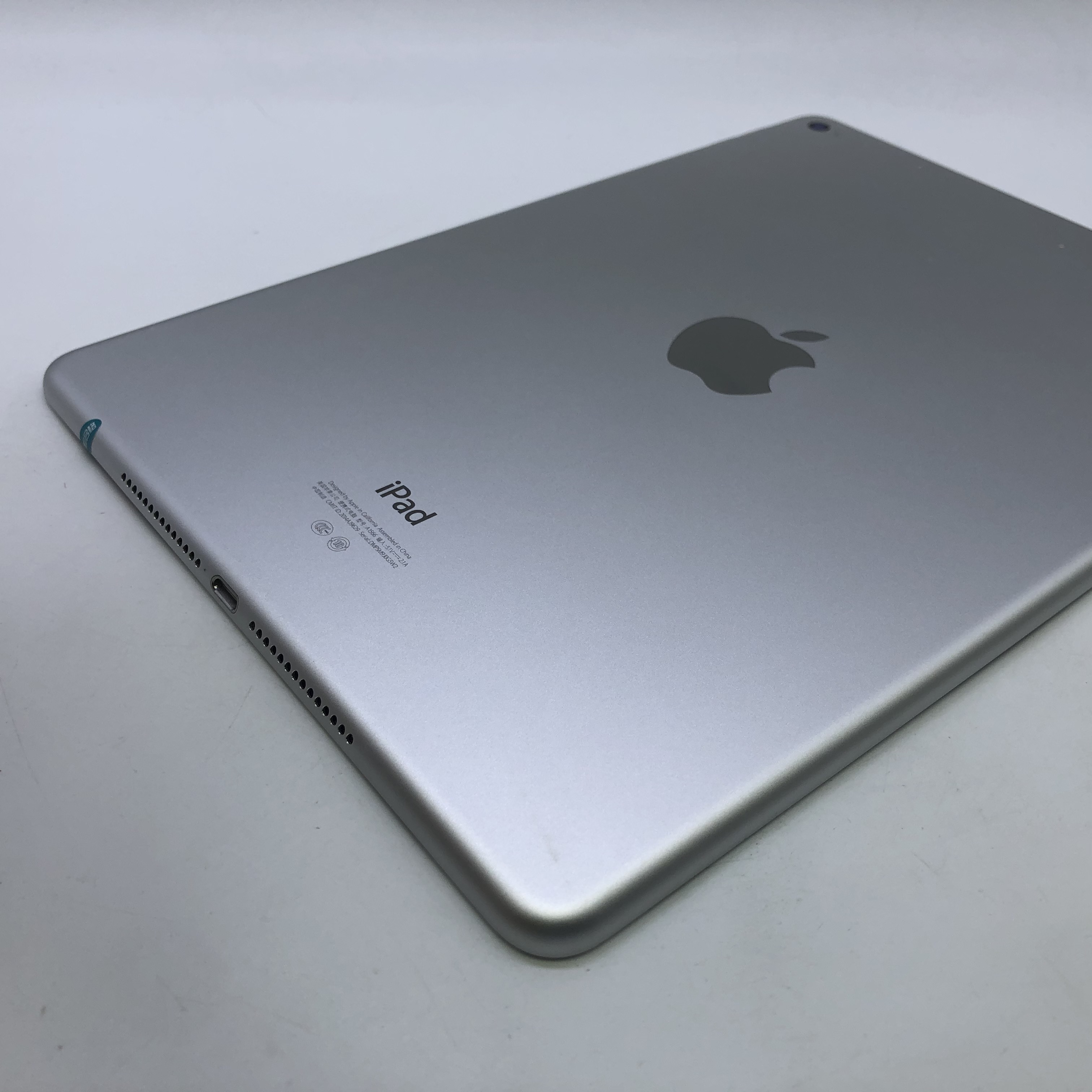 官方质检99成新 银色 128g 国行 wifi版 苹果 ipad air 2