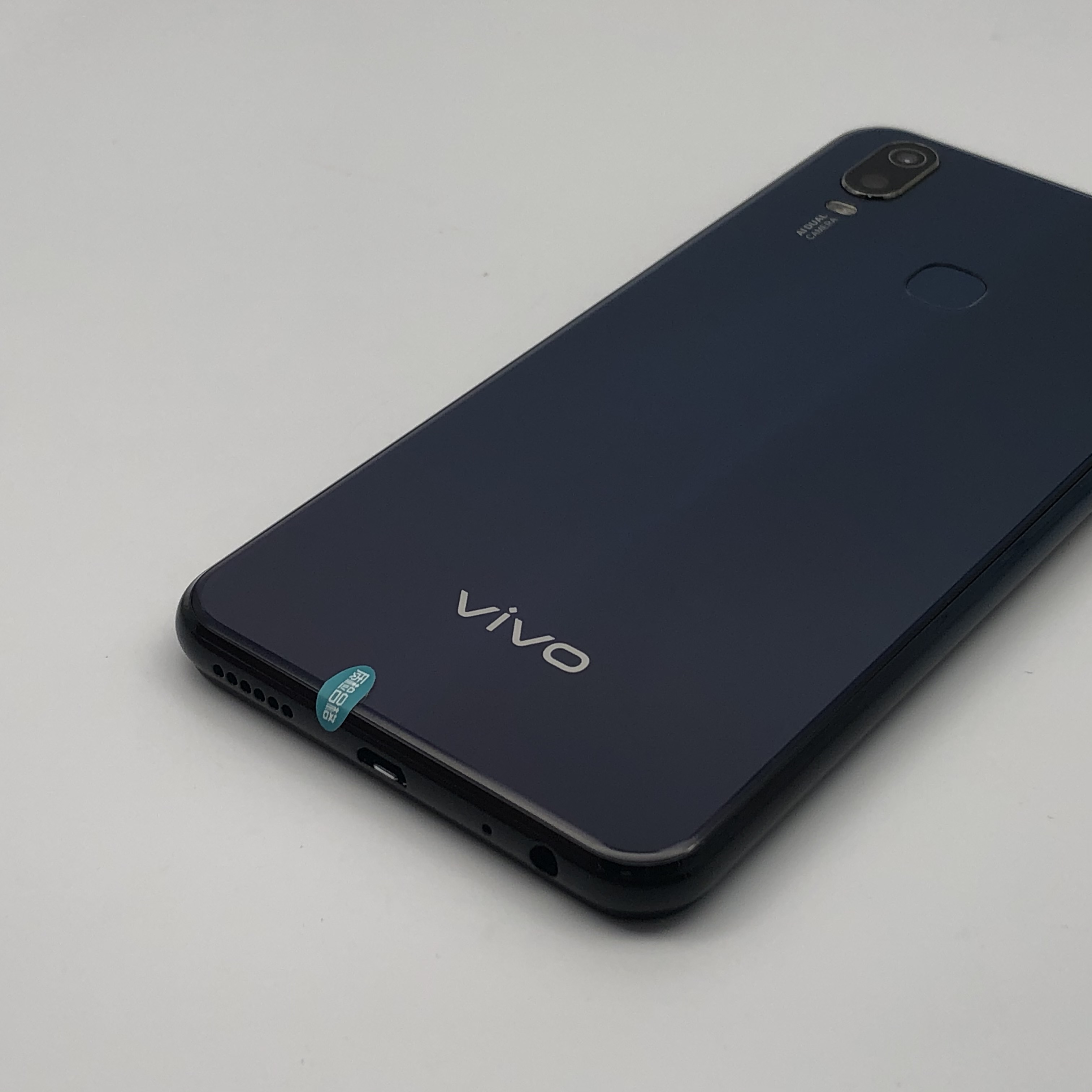 vivoy3 标准版 价格￥ (现在下单,预计明日上午发货) 促销信息 会员