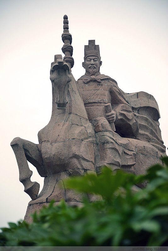 探险家国籍:出生城市:毕业院校:出生日期:约前164年人物简介:张骞(前
