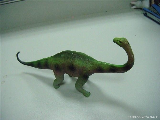 小鸭嘴龙(动物)小鸭嘴龙(学名microhadrosaurus)是一属鸭嘴龙科恐龙