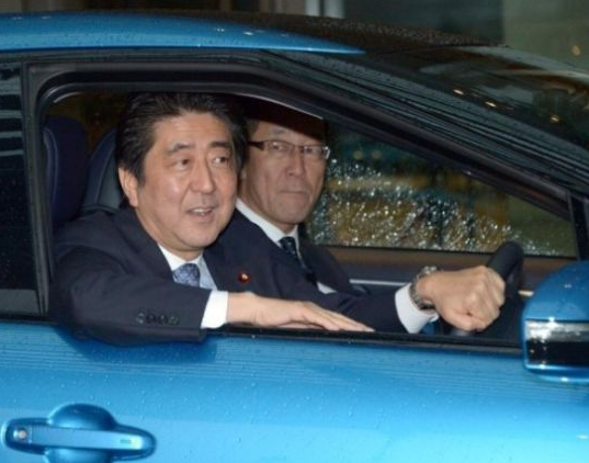 安倍晋三