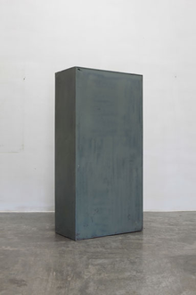 档案柜 半侧面 100x148cm, 2010