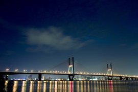 江城 - 城市代称  免费编辑   修改义项名