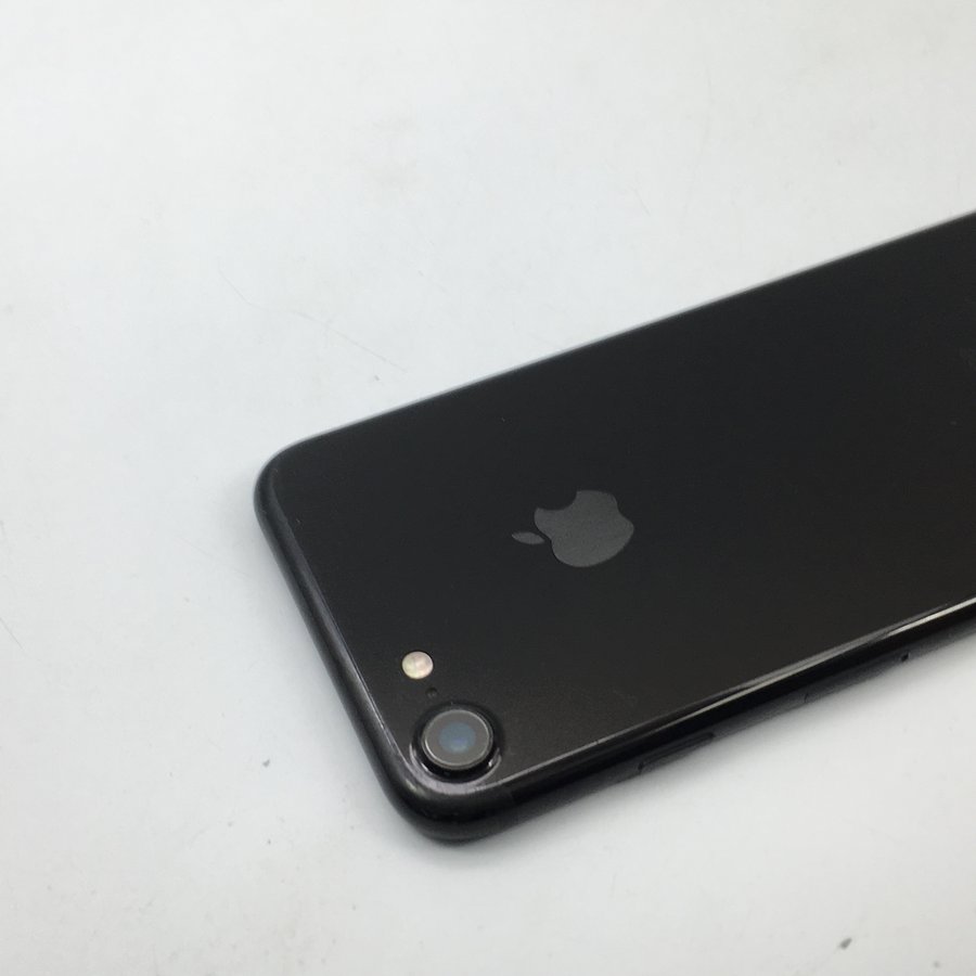 苹果【iphone 7】全网通 亮黑色 32g 国行 8成新