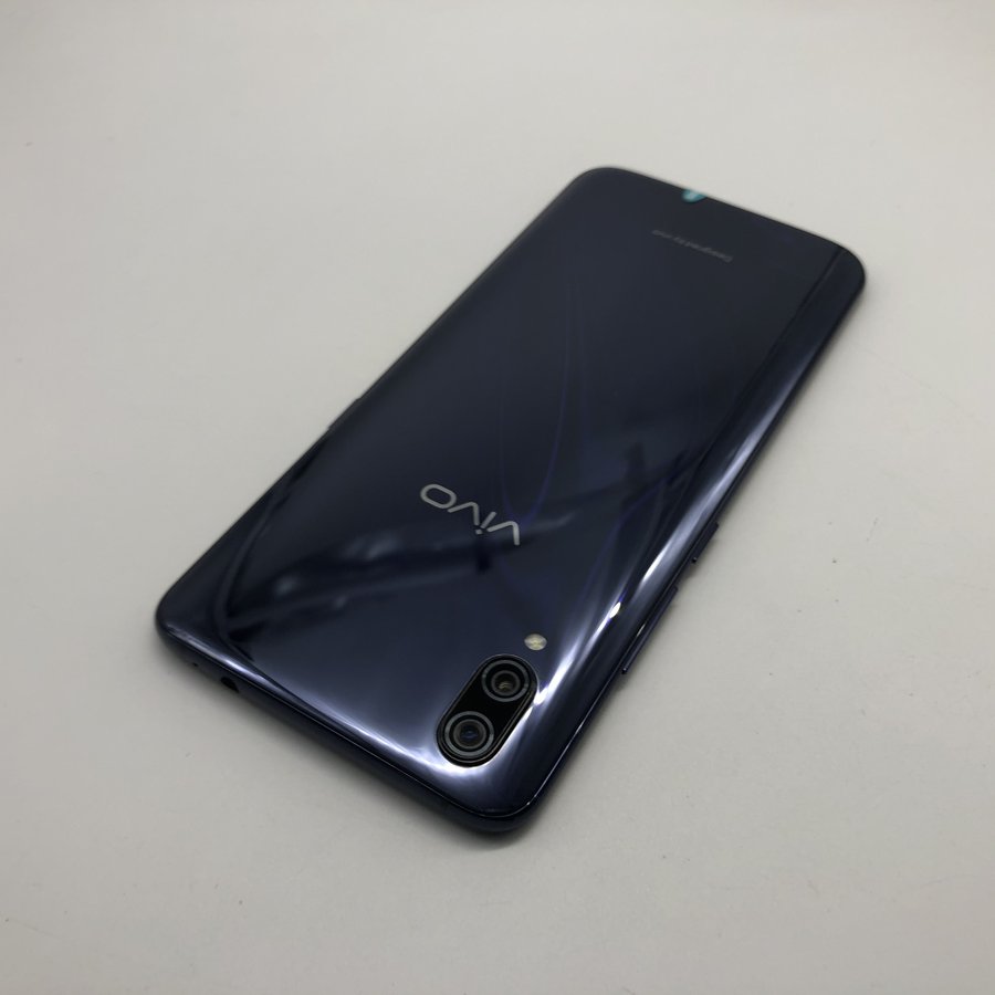 vivo【x23】全网通 蓝色 8g/128g 国行 9成新