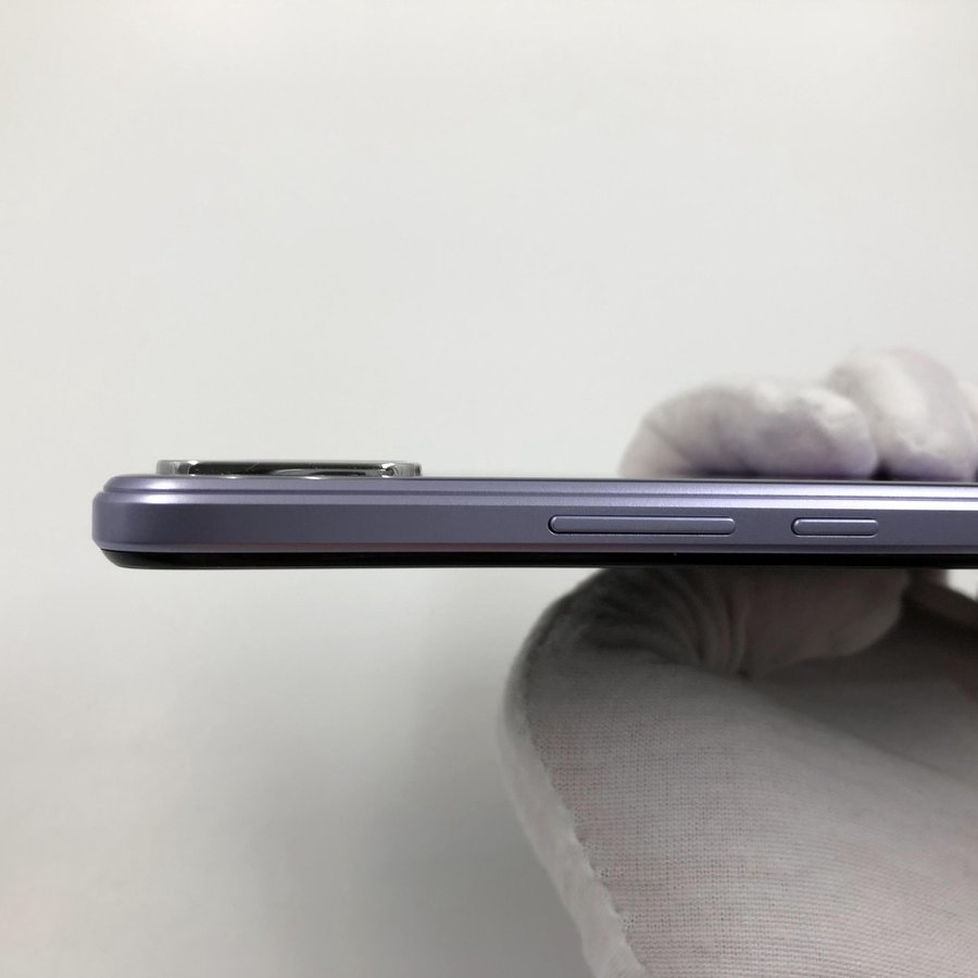 荣耀荣耀畅玩204g全网通钛空银6g128g国行95新真机实拍