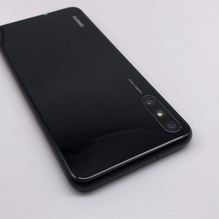 华为【畅享 10e】全网通 幻夜黑 4g/64g 国行 95成新