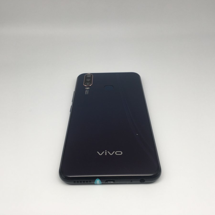 vivo【y3】全網通 藍色 4g/64g 國行 95成新