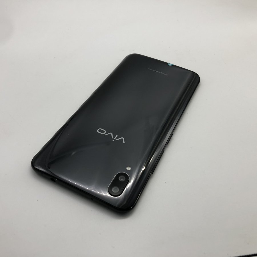 vivo【vivo x21 屏幕指纹版】全网通 黑色 128g 国行 8成新