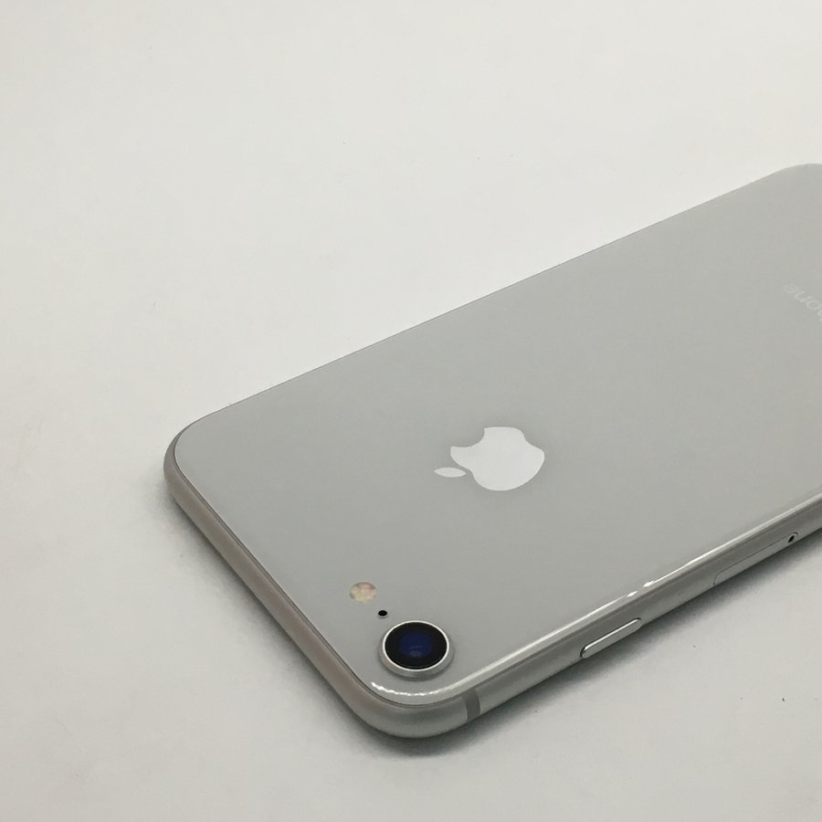 苹果【iphone 8】全网通 银色 64 g 国行 9成新