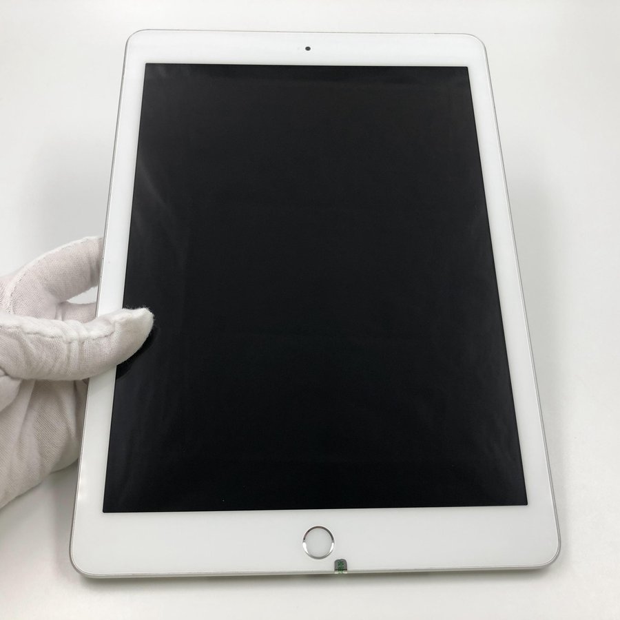 苹果【ipad 2018款 9.7英寸】4g版 银色 32g 国际版 9成新 真机实拍