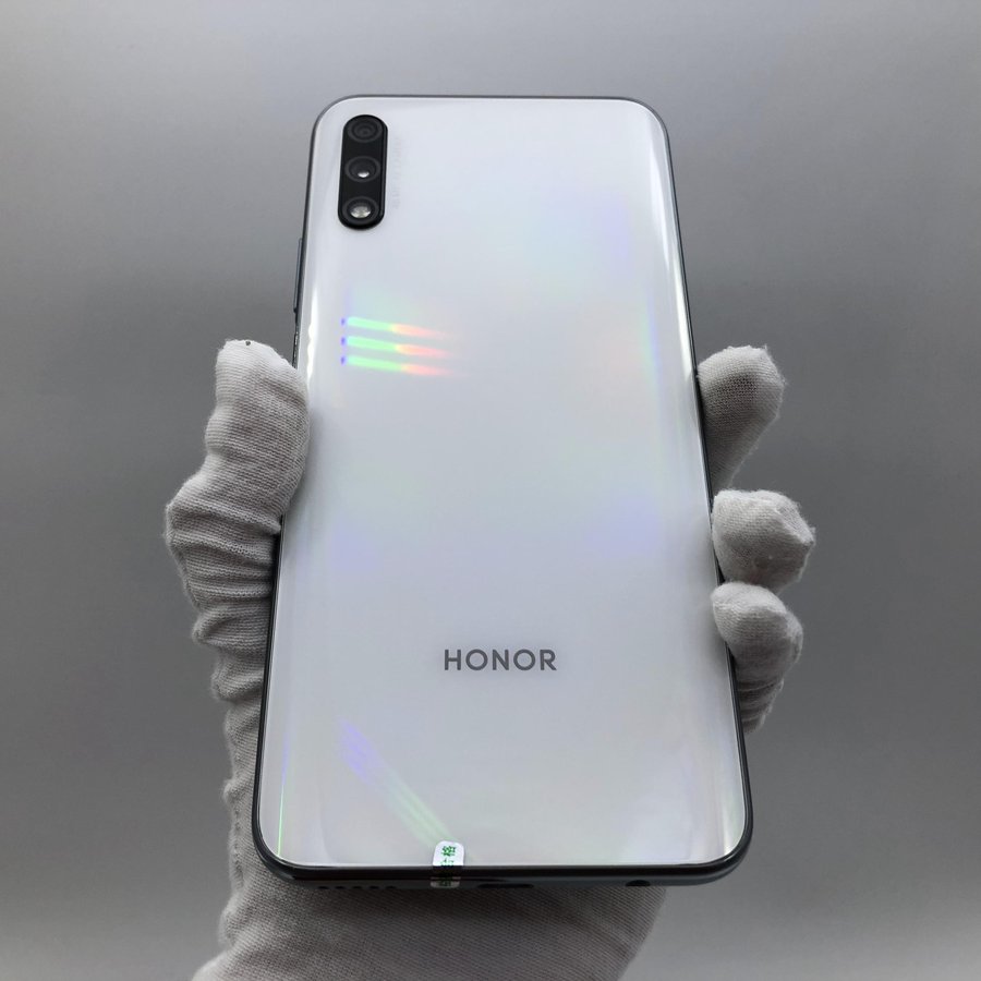 荣耀【9x】全网通 白色 6g/64g 国行 99新 真机实拍