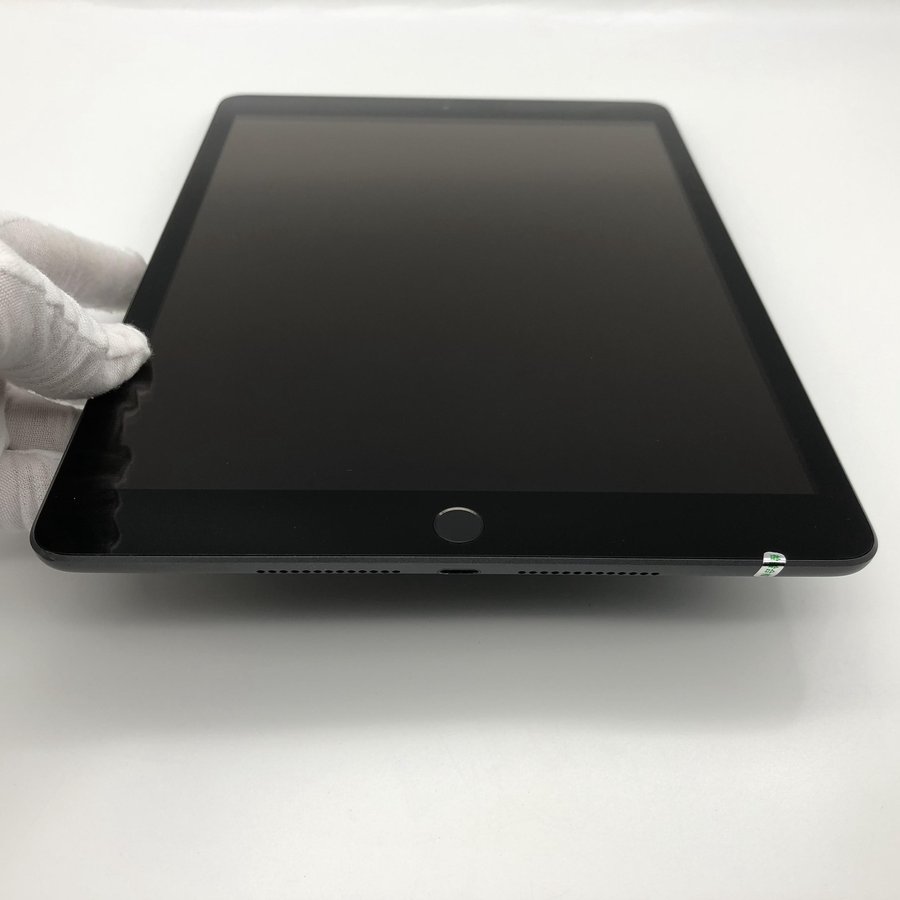 苹果【ipad 2019款10.2英寸】wifi版 深空灰 32g 国行 9成新 真机实拍