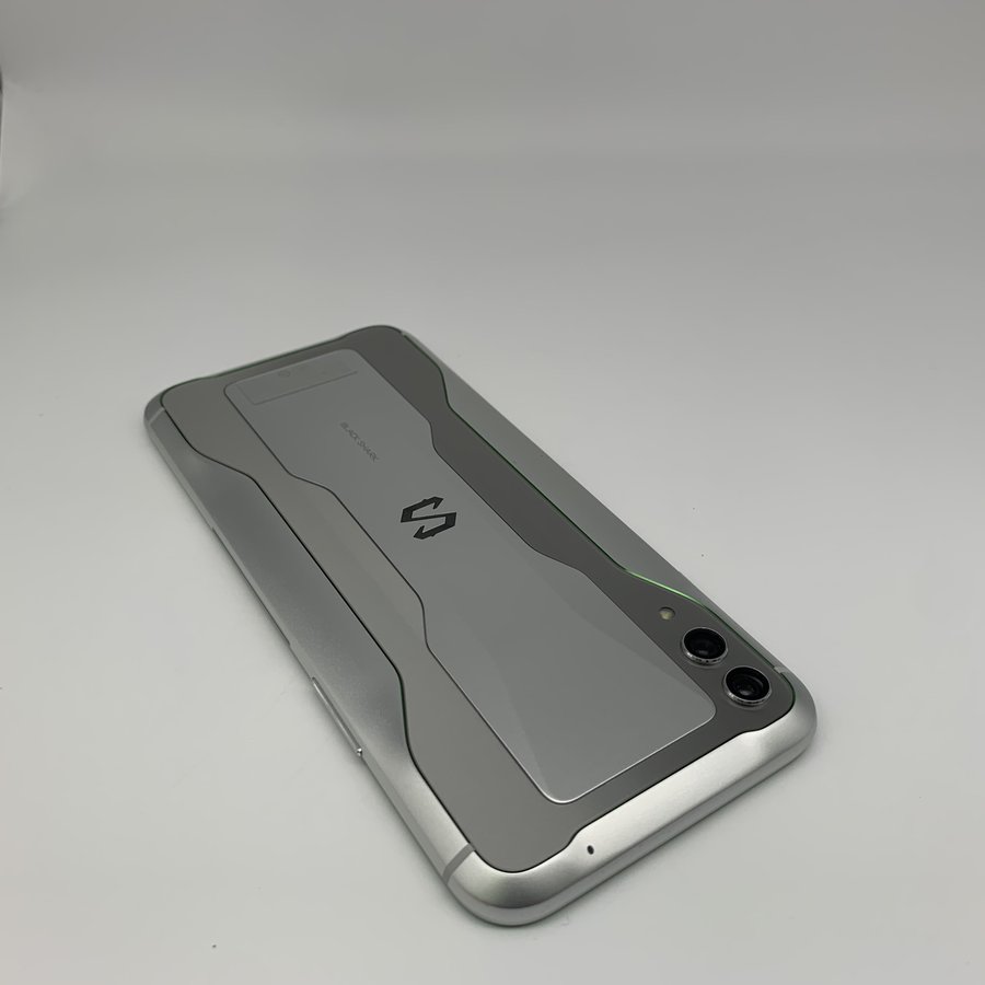 小米黑鲨游戏手机2全网通银色12g256g国行95成新