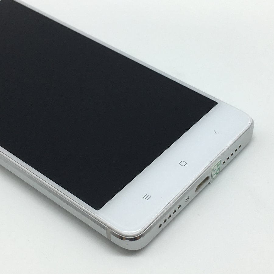 小米【红米4】全网通 银色 32 g 国行 8成新 真机实拍