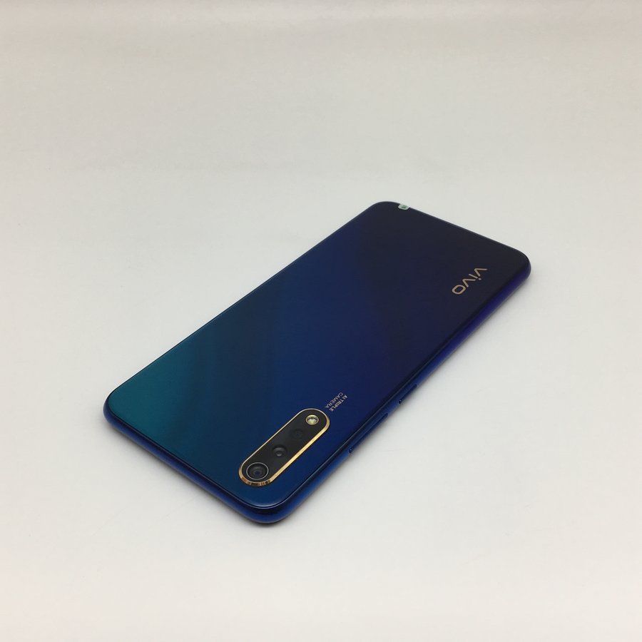 vivoy7s全网通蓝色6g128g国行9成新真机实拍