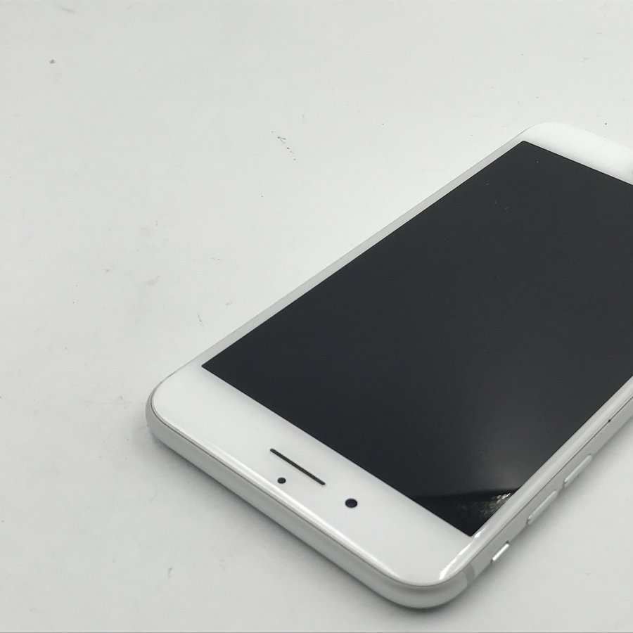 苹果【iphone 7 plus】全网通 银色 128g 国行 9成新