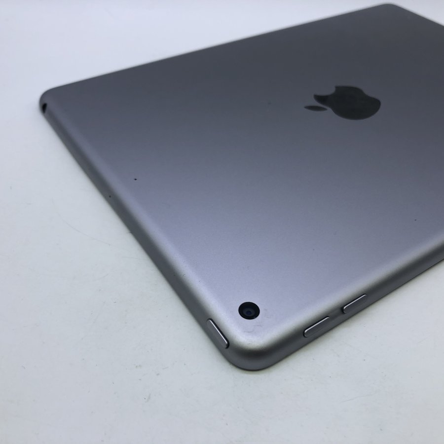苹果【ipad 2017款 9.7英寸】wifi版 深空灰 32g 国行 95成新