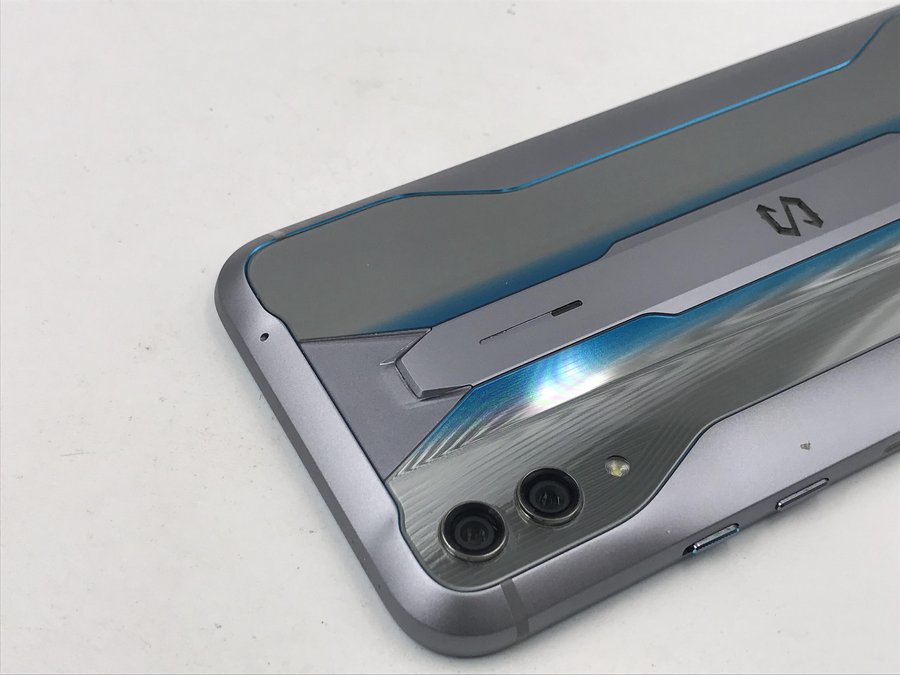 小米【黑鲨游戏手机2 pro】全网通 灰色 12g/128g 国行 9成新