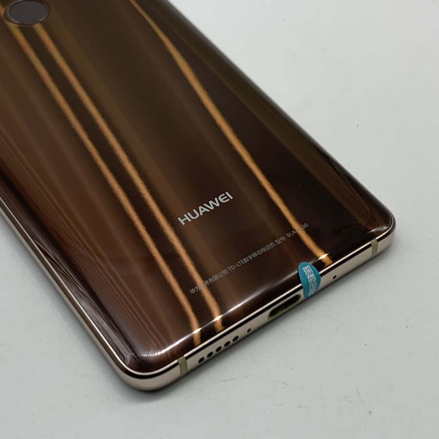 华为【mate10 pro】全网通 摩卡金 6g/64g 国行 8成新