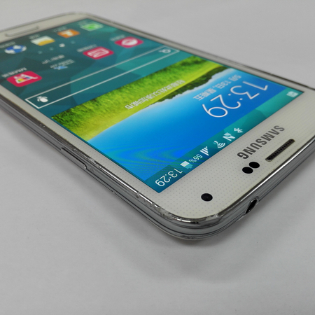 三星【s5 移动版】移动 4g/3g/2g 白色 16 g 国行 七五成新 真机实拍