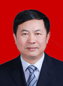 缑云峰(政治人物)缑云峰,男,中共党员,济南陆军学院毕业,大学学历