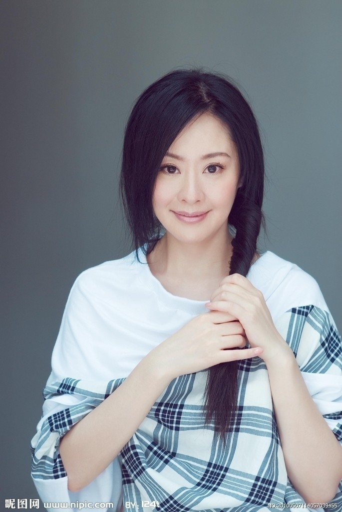 代表作有《夫妻密码》饰珠珠,《关中情事》,《紫禁城与小德张》等.