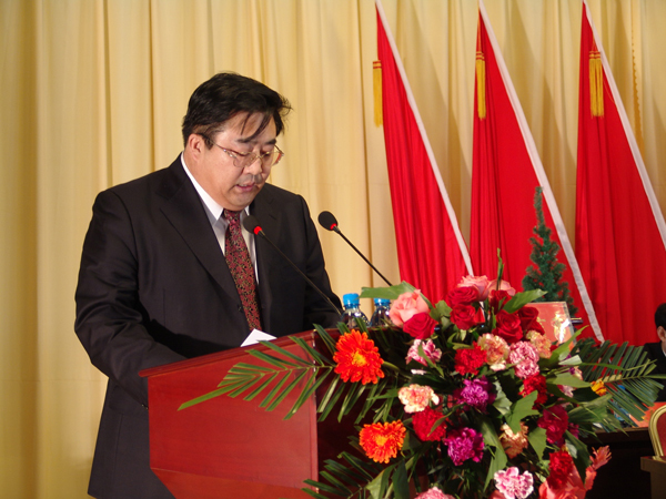 王崇廷政治人物