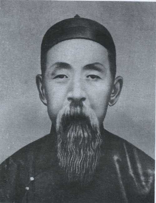 张世英(政治人物)张世英(1843-1915年),字育生,清甘肃秦州(今天水市