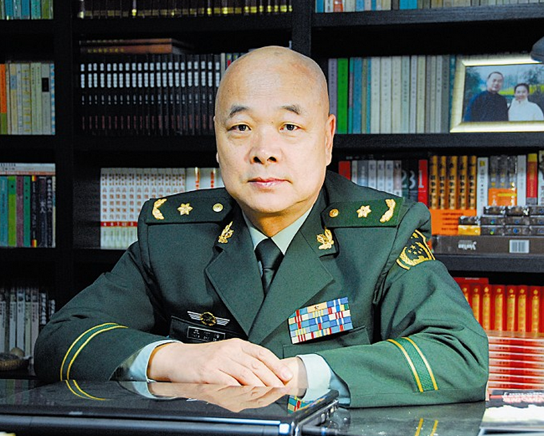 内蒙古武警总队政委图片