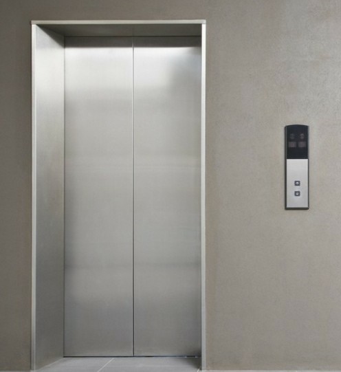 电梯门(其他人物相关)