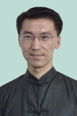 郭彦君 (教师|社会人物)