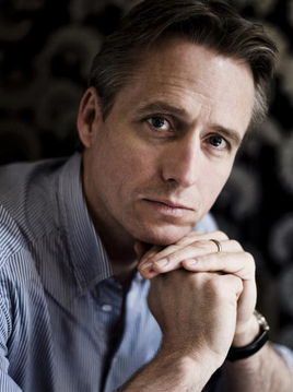 莱纳斯罗彻演员