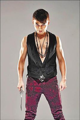 阿ken(演员)阿ken(kenlin),1978年01月25日出生于台湾,影视演员,曾