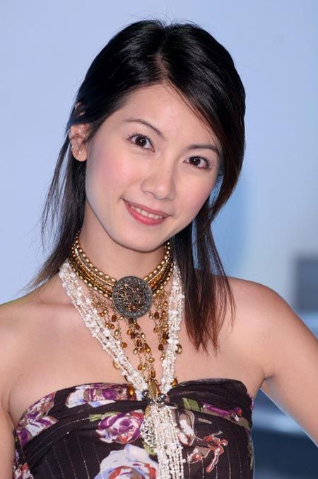 尹思嘉(其他人物相关)台湾电视剧《太阳的女儿》中女主角,由林韦君