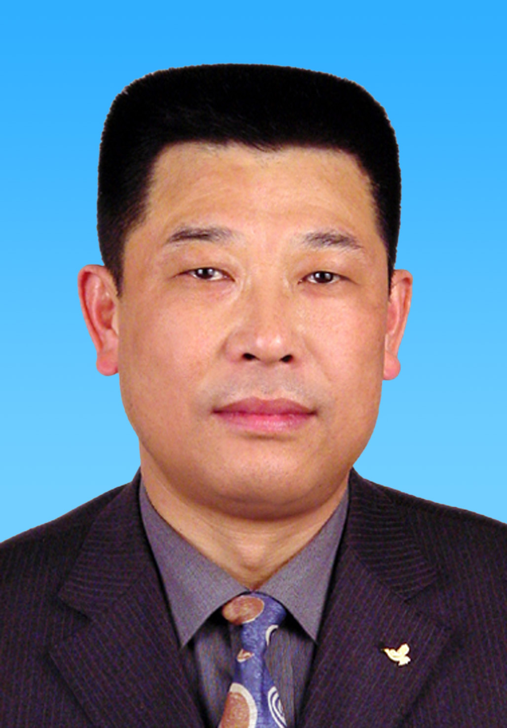 甄国栋政治人物