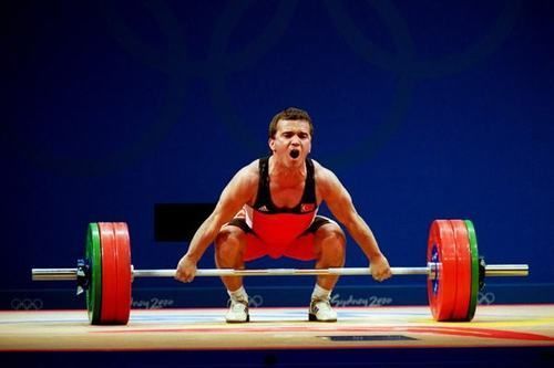 纳伊姆·苏莱曼诺尔古(体育人物)