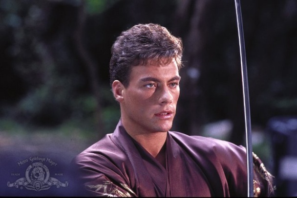 血点(电影)1986年由尚格云顿首部挂牌主演的《血点》,这部在香港拍摄