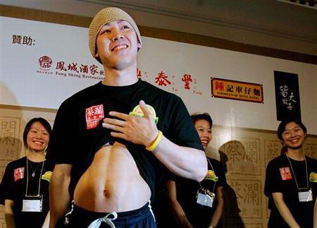 小林尊其他人物相关