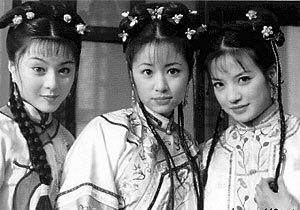 雨蝶(其他)《还珠格格》第一部片尾曲,收录于《还珠格格》音乐全纪录.