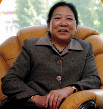 次仁卓嘎 (政治人物)