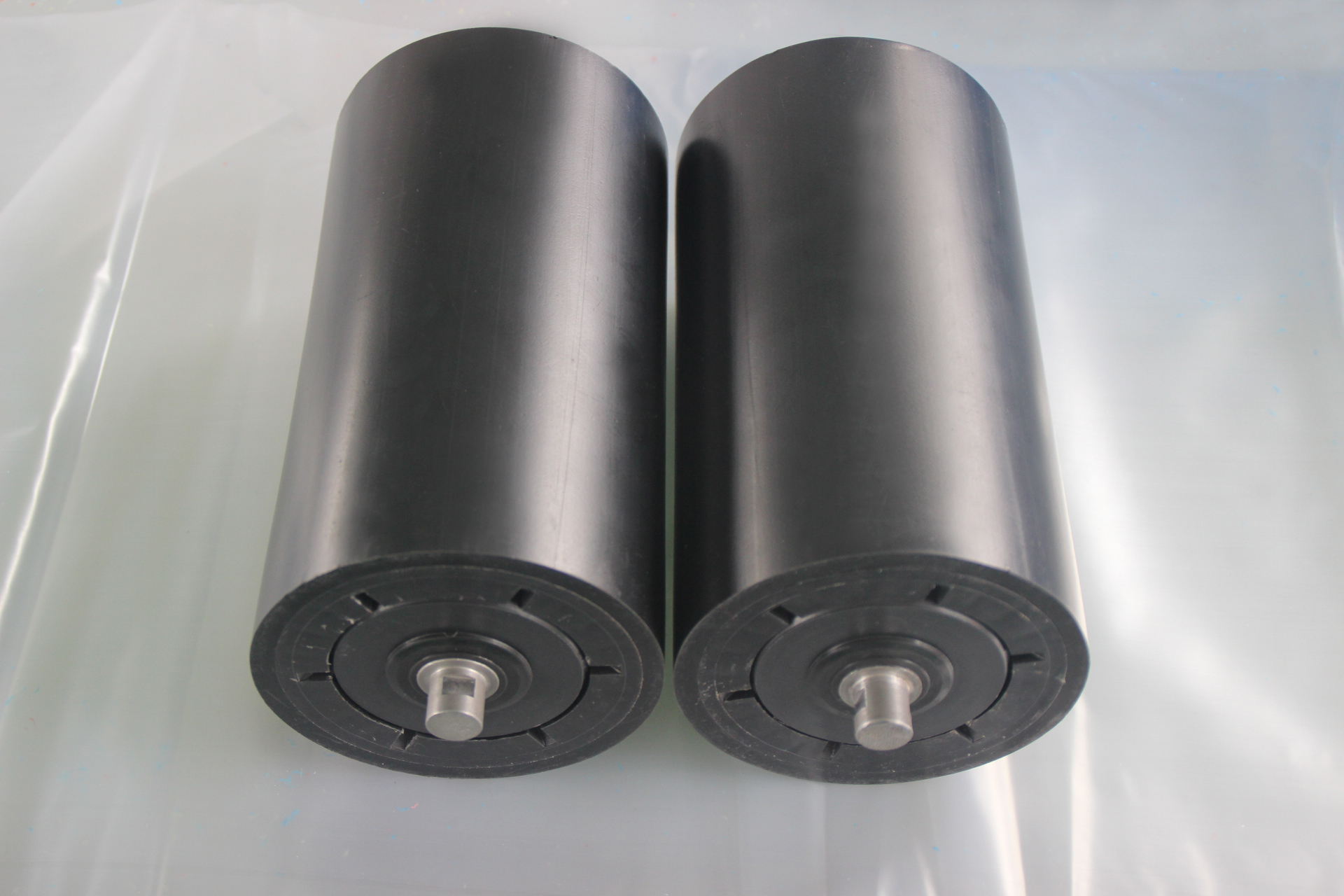 高分子量聚乙烯托辊 (公司)