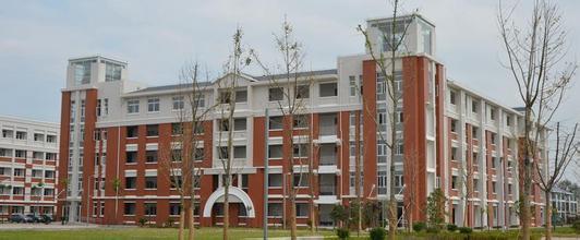 海安城南中学学校